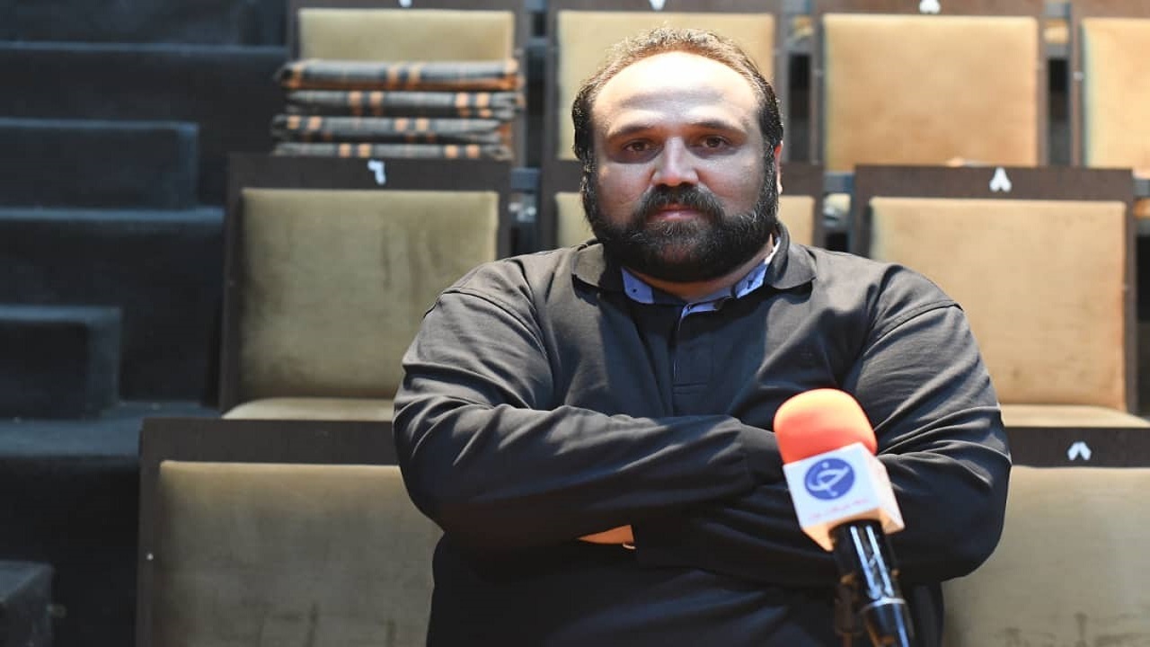 امیر حسین شفیعی:کرونا نه، بی تدبیری تئاتر را از پای درآورد