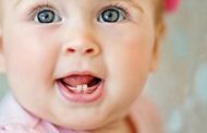 علائم نشان‌دهنده رویش دندان در کودکان