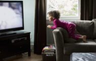تقلید کودکان از شخصیت‌ خشن فیلم‌ها؛ والدین نظارت کنند