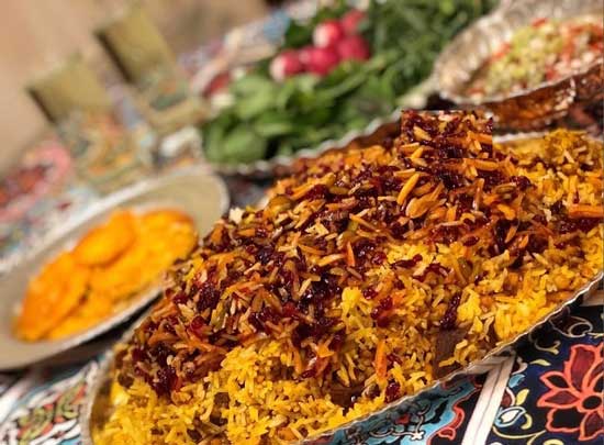 قیمه شاه عباسی با ته‌دیگ ته‌چینی