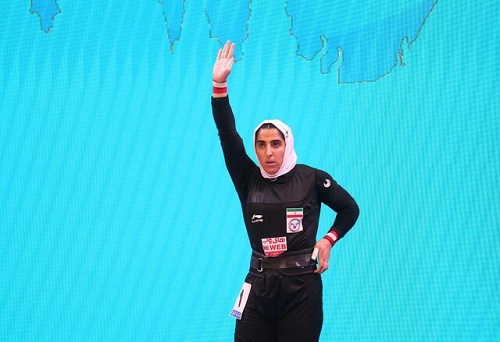 وزنه‌برداری زنان ایران با یک تیم متفاوت