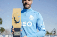 جایزه بهترین بازیکن ماه لیگ پرتغال در دستان طارمی