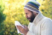 چرا آلرژی‌های فصلی هر سال شدیدتر می‌شوند؟