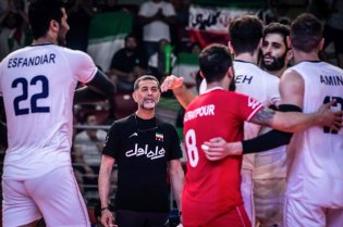 تیم اول گروه مقابل ایران زانو زد