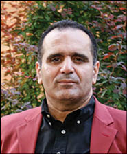 حسین رفیعی در شب یلدا ویژه برنامه مسابقه «پنج ستاره» را اجرا خواهد کرد