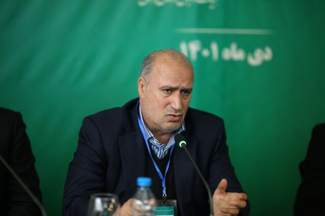 تاج: مربی ایرانی برای تیم ملی بهتر است