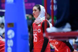 مونا آشفته در ترکیه، حجاب از سر برداشت