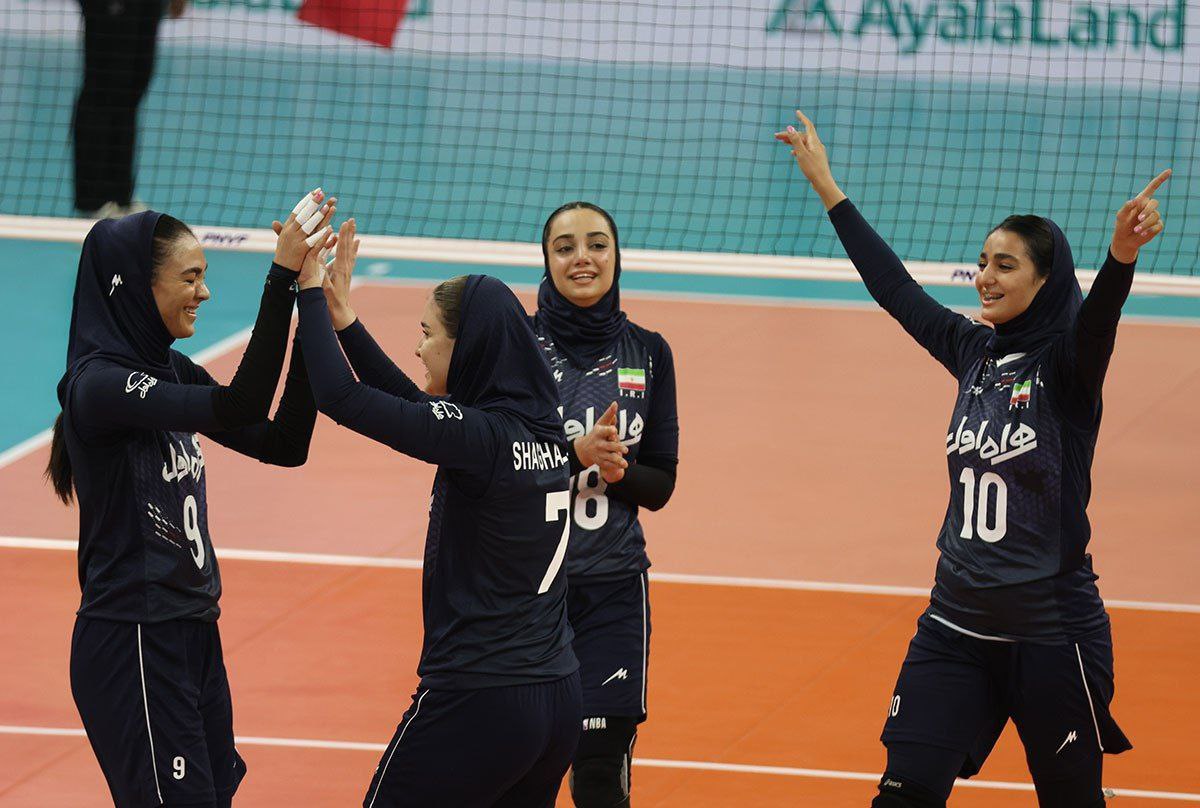 پیروزی دختران والیبالیست ایران مقابل چین‌تایپه