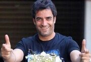 تصویری از منوچهر هادی پس از عبور از یک دعوای جنجالی