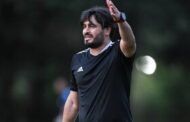 دقیقی: بازیکنانِ سپاهانِ هزار میلیاردی خود را روی زمین می‌انداختند