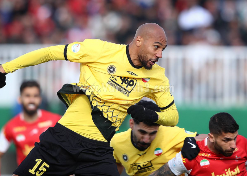 سپاهان 1 - پرسپولیس 0