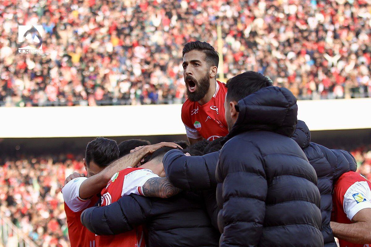 ابراهیمی:کریم باقری تا کی می‌خواهد این مدلی در پرسپولیس باشد