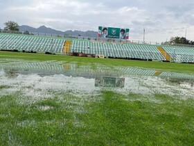 مدیرعامل خیبر خبر داد اجاره هلی‌کوپتر برای خشک کردن چمن ورزشگاه تختی خرم‌آباد