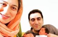 عکس جدید فلامک جنیدی در کنار همسر و دوقلوهایش