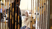 مردی که می‌ترسد بمیرد و جسدش در تنهایی بو بگیرد