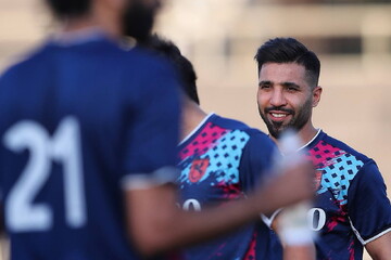 فرشید اسماعیلی به فجر سپاسی پیوست 