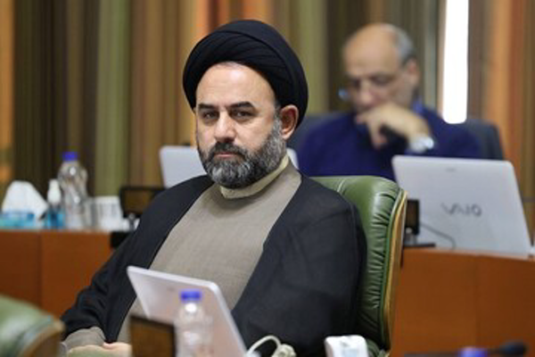 دکتر آقامیری : آموزش بدون اصول اخلاقی، تهدیدی برای جامعه است