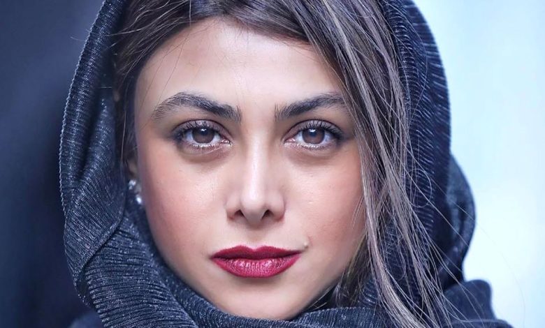 آزاده صمدی جذاب‌تر از همیشه با یک استایل رسمی